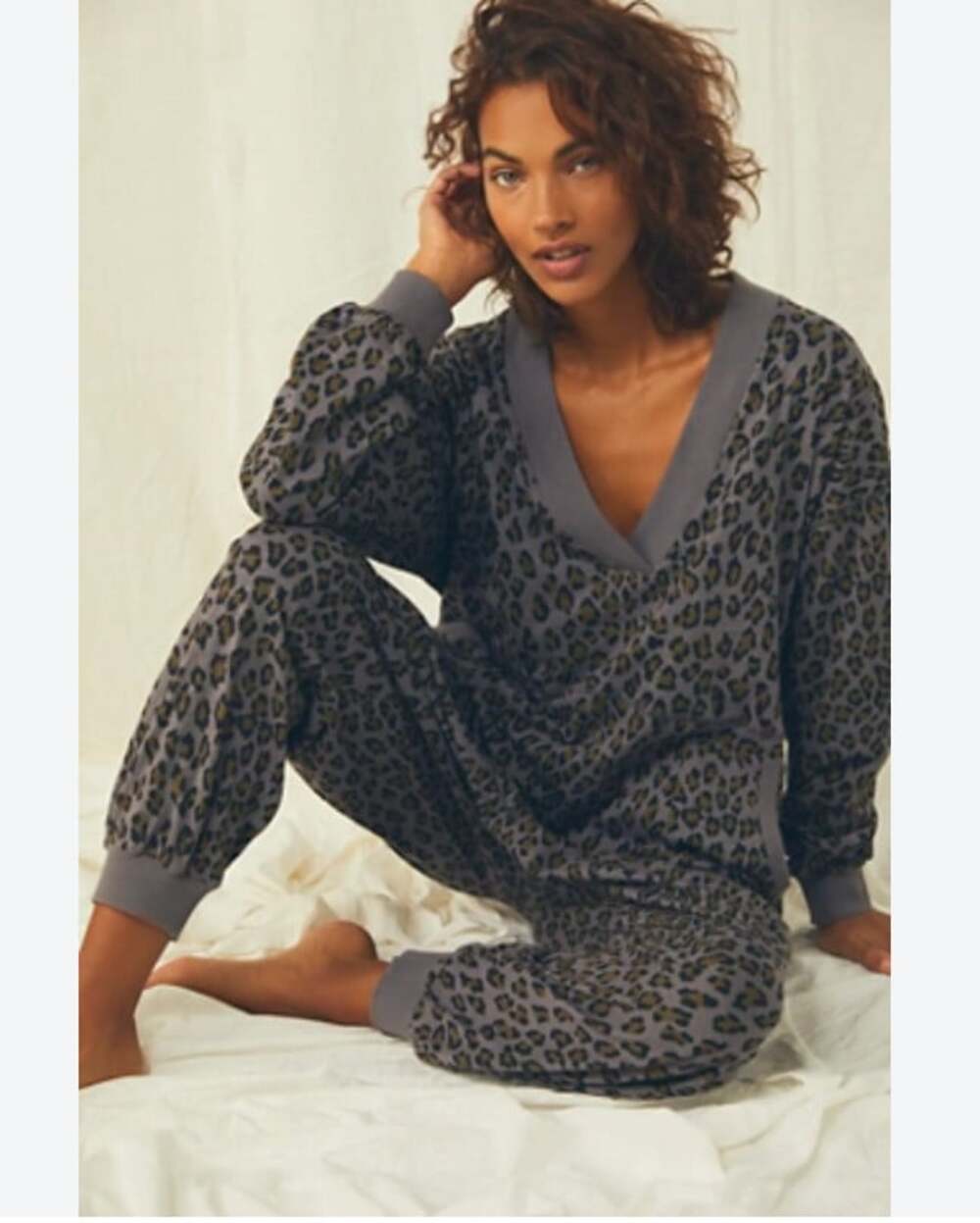 Free People Just Because Leopard Jumpsuit Womens Medium Gray Long Sleeve Lounge